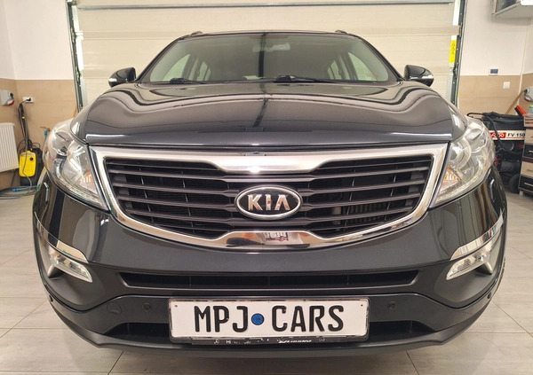 Kia Sportage cena 48900 przebieg: 178000, rok produkcji 2012 z Małomice małe 742